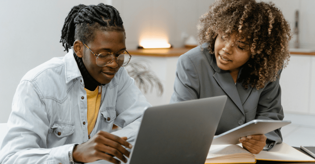 cursos online gratis vs de pago